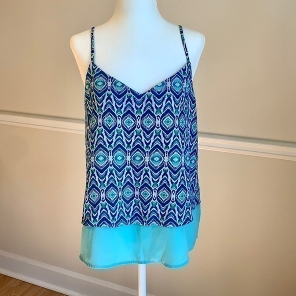 MAURICES Criss Cross Layered Tank Top M